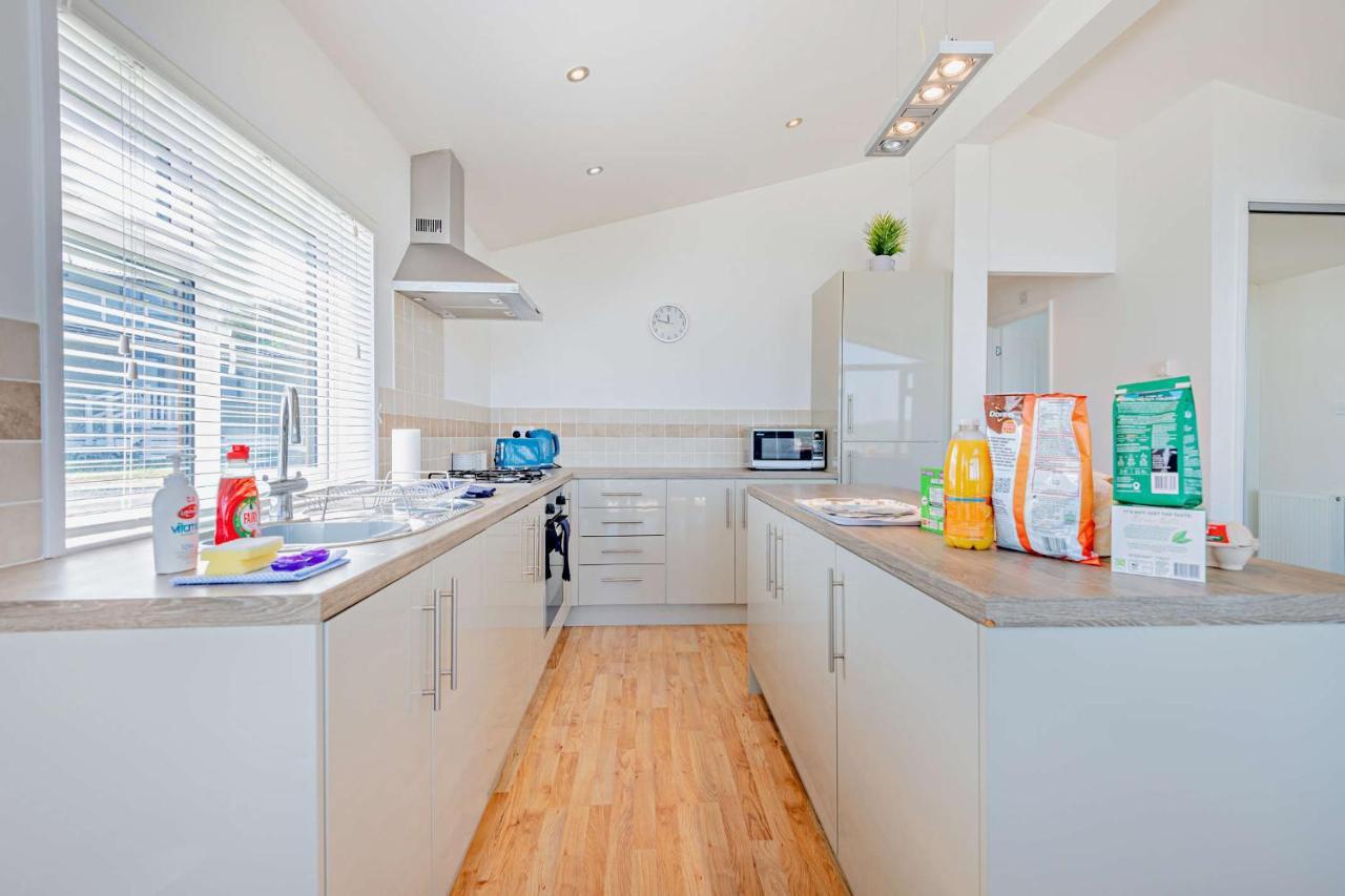 Butterfly Lodge Swanage Bagian luar foto