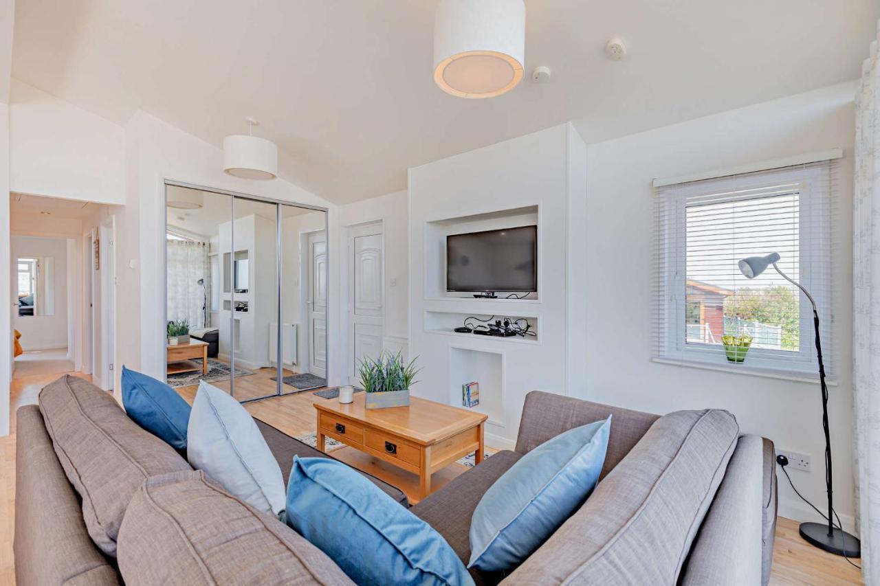Butterfly Lodge Swanage Bagian luar foto